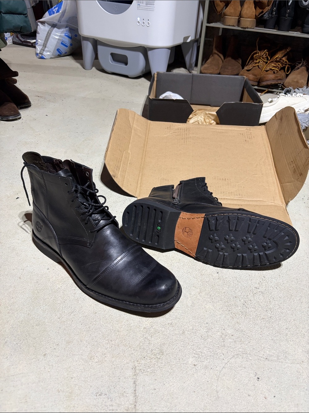 Timberland Black Leather Lace-Up Combat Boots with Brown Sole Accent